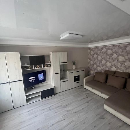 Ze Apartments Rēzekne Esterno foto